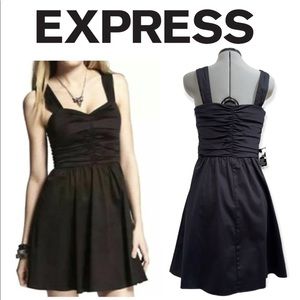 🐠Express black sleeveless cocktail dress